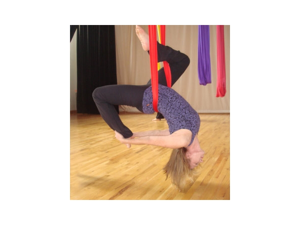 aerial yoga2