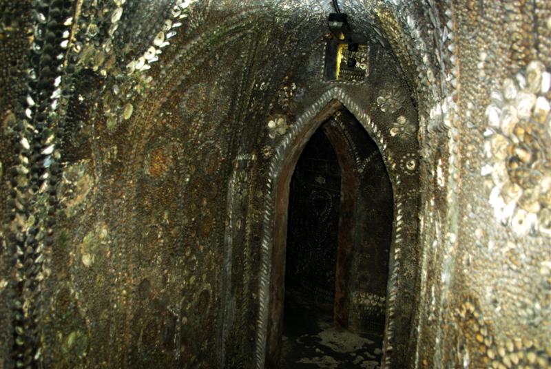 shell grotto